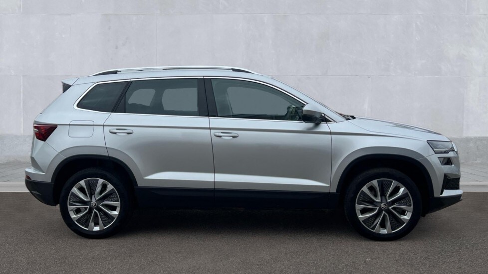 Used Skoda Karoq 2024 for sale - 76272862: Photo 4