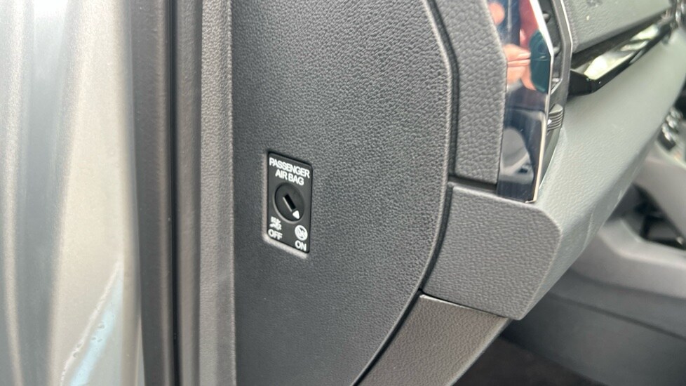 Used Skoda Karoq 2024 for sale - 76272862: Photo 44