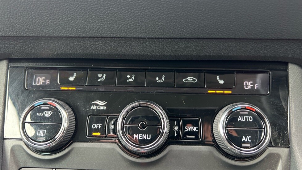 Used Skoda Karoq 2024 for sale - 76272862: Photo 49