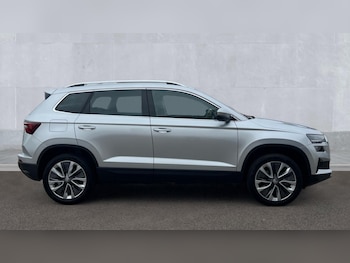 Used Skoda Karoq 2024 for sale - 76272862: Photo