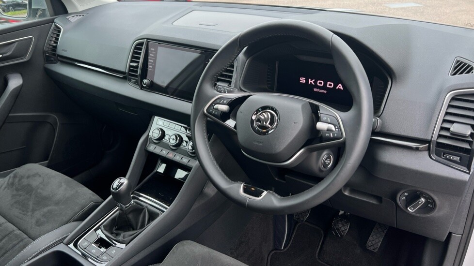 Used Skoda Karoq 2024 for sale - 76272862: Photo 6
