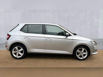 Used Skoda Fabia 2019 for sale - 76597940: Photo
