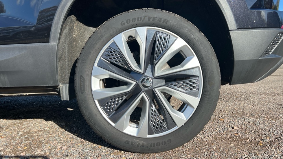 Used Skoda Karoq 2024 for sale - 76869475: Photo 18