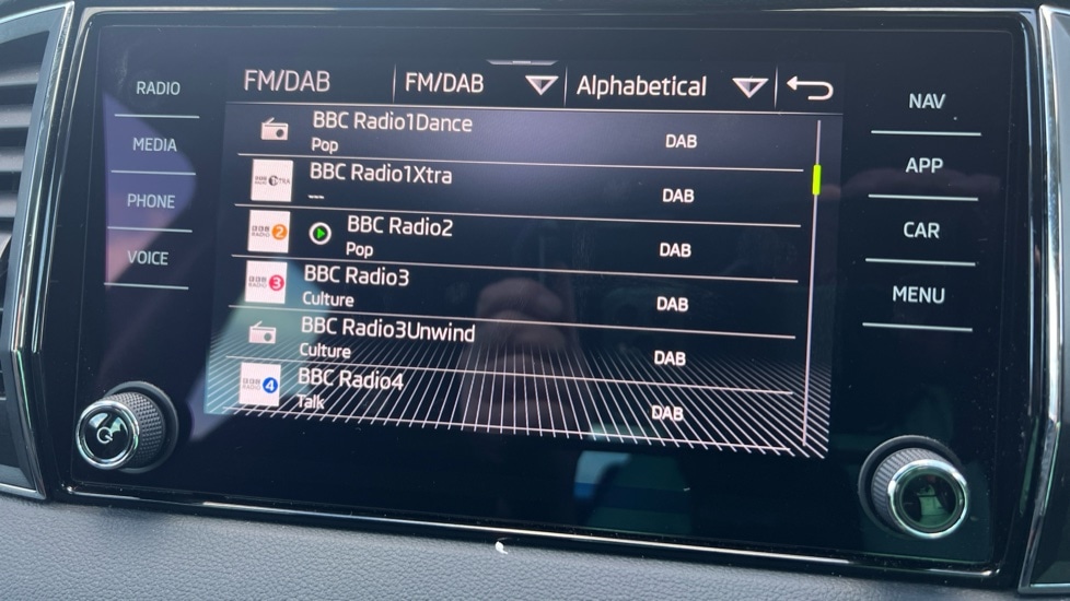 Used Skoda Karoq 2024 for sale - 76869475: Photo 24