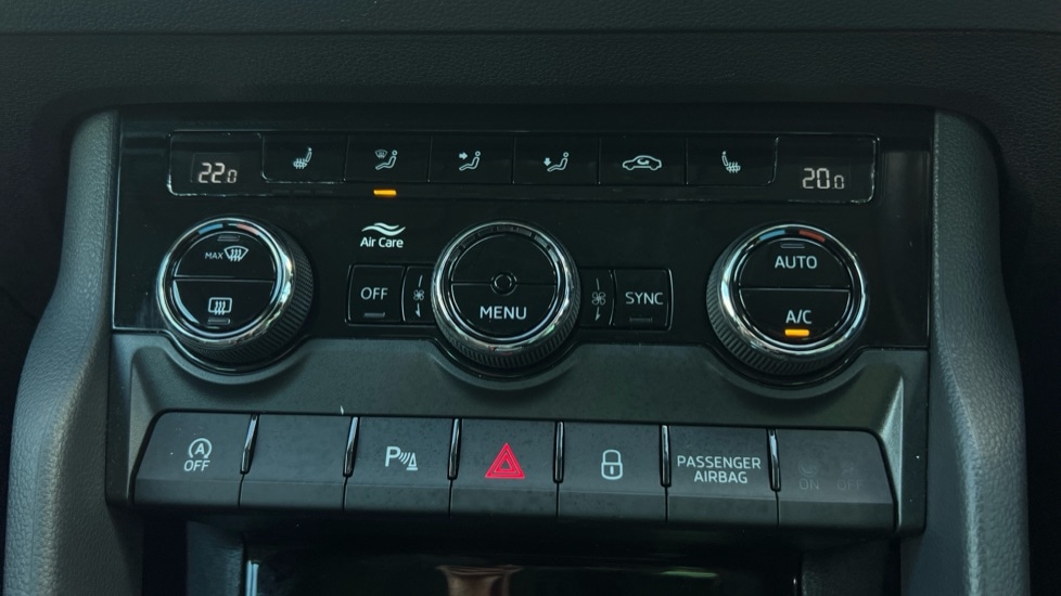 Used Skoda Karoq 2024 for sale - 76869475: Photo 33