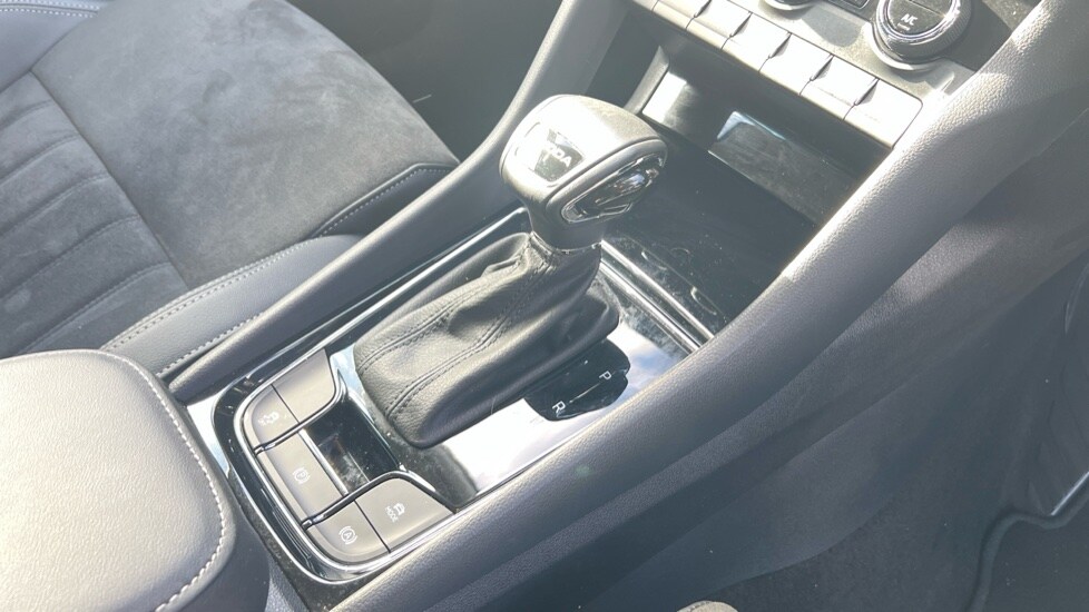 Used Skoda Karoq 2024 for sale - 76869475: Photo 38