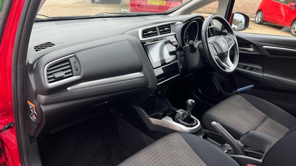 Used Honda Jazz 2018 for sale - 75997021: Photo 10