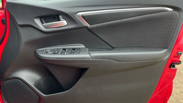Used Honda Jazz 2018 for sale - 75997021: Photo 30