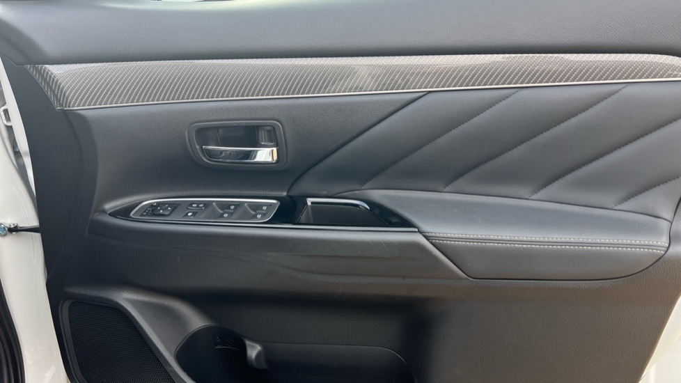 Used Mitsubishi Outlander 2018 for sale - 76479803: Photo 30