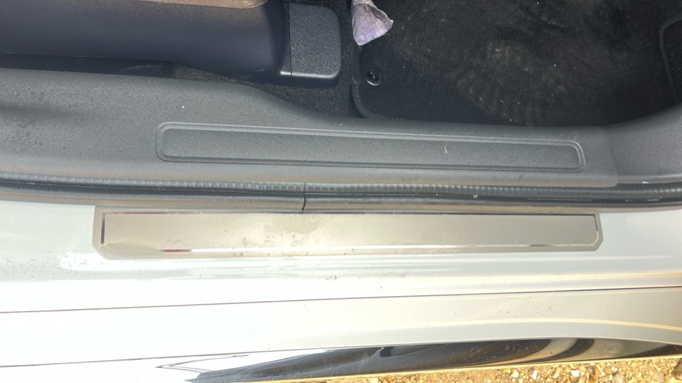 Used Mitsubishi Outlander 2018 for sale - 76479803: Photo 37