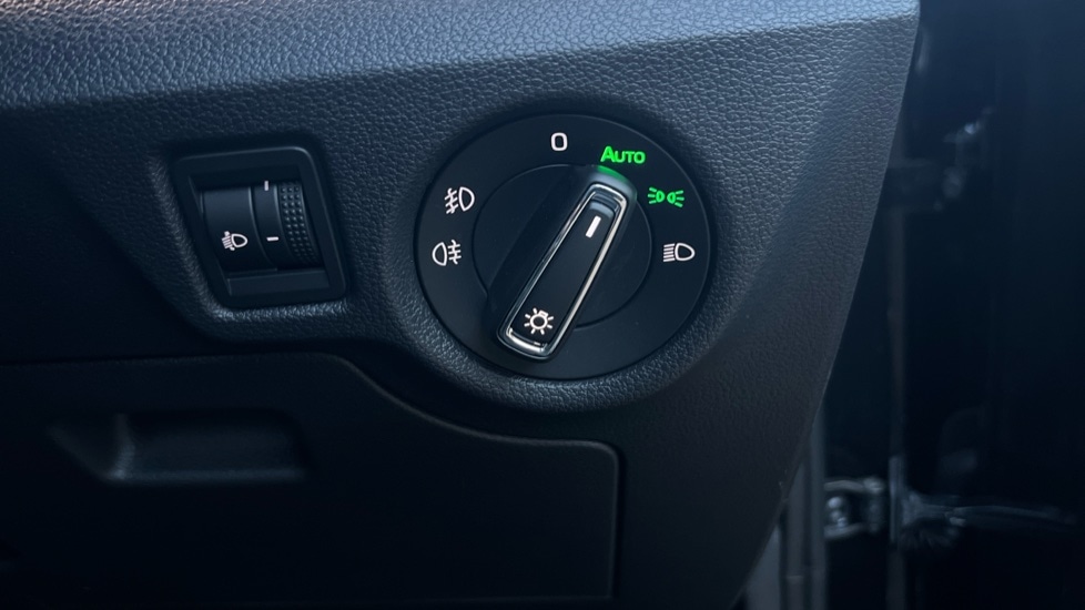 Used Skoda Scala 2025 for sale - 76873156: Photo 32