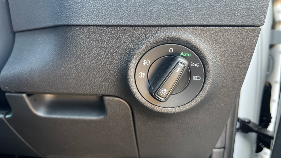 Used Skoda Karoq 2024 for sale - 76869193: Photo 43