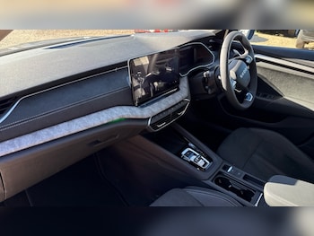 Used Skoda Octavia 2025 for sale - 75472624: Photo