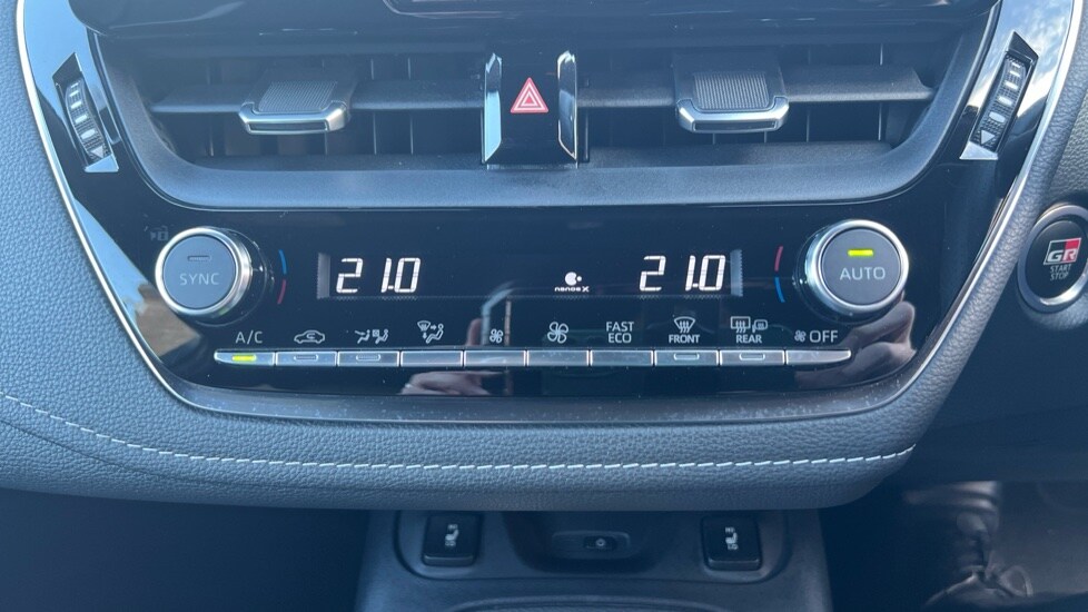 Used Toyota Corolla 2025 for sale - 76168900: Photo 33