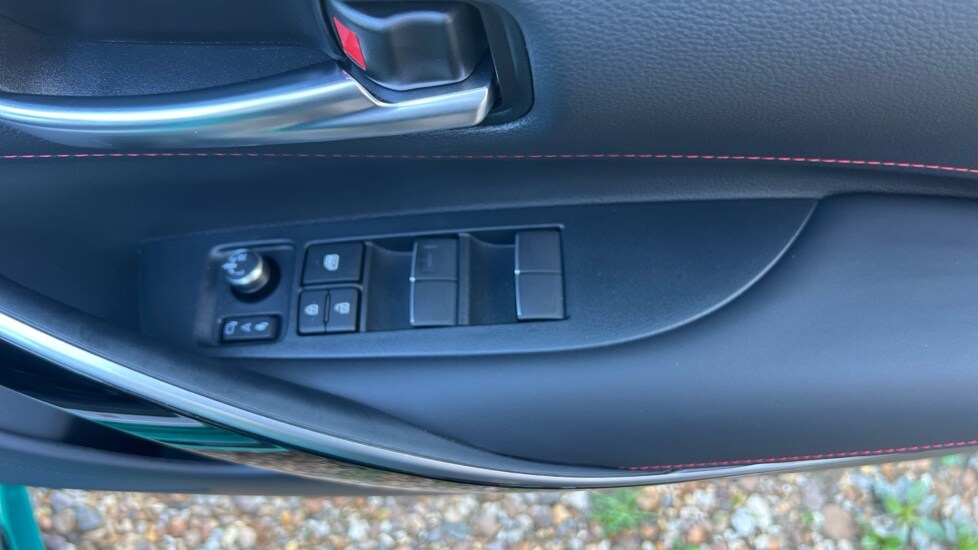 Used Toyota Corolla 2025 for sale - 76168900: Photo 41
