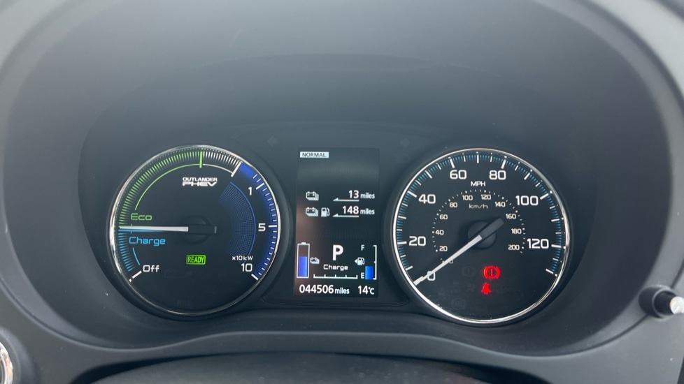 Used Mitsubishi Outlander 2018 for sale - 76869979: Photo 13