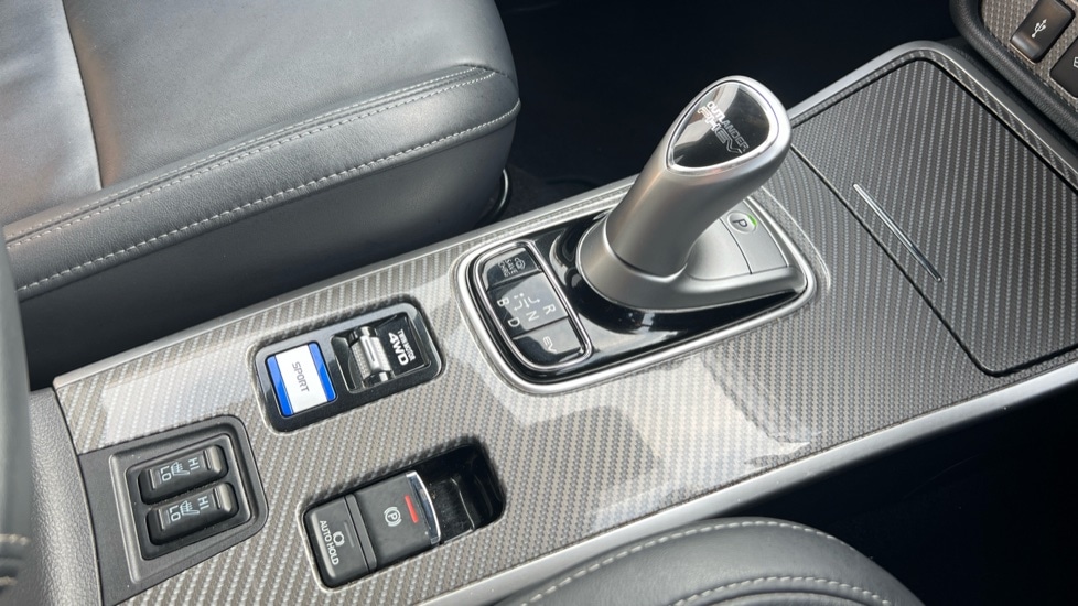 Used Mitsubishi Outlander 2018 for sale - 76869979: Photo 28