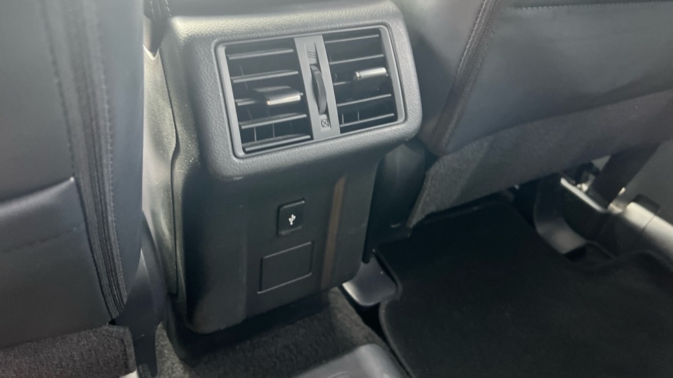 Used Mitsubishi Outlander 2018 for sale - 76869979: Photo 33