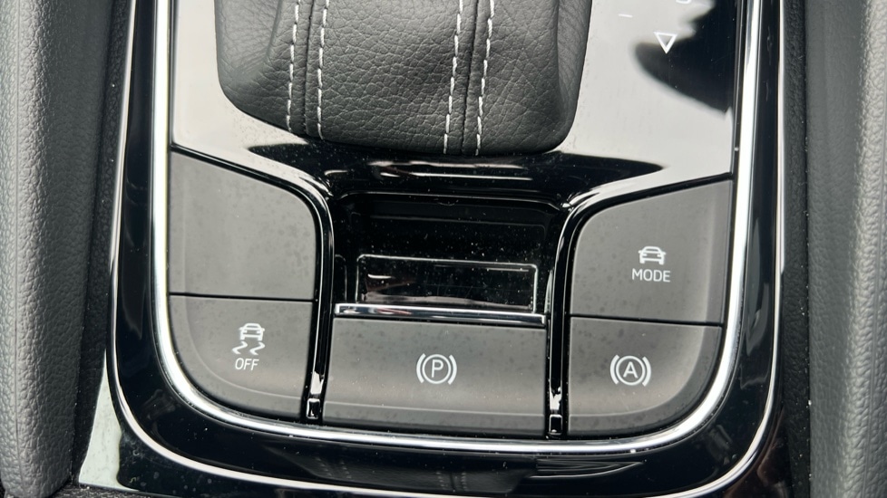 Used Skoda Karoq 2025 for sale - 76869480: Photo 31