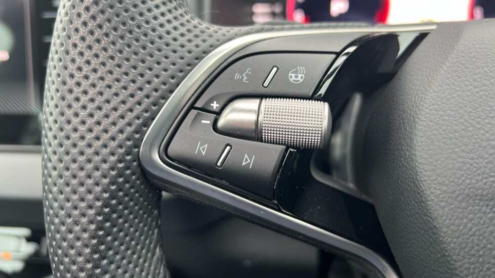 Used Skoda Karoq 2025 for sale - 76869480: Photo 36