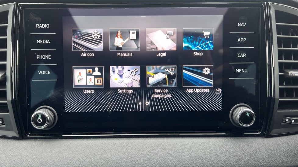 Used Skoda Karoq 2025 for sale - 76869480: Photo 43