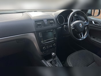 Used Skoda Yeti 2017 for sale - 76315816: Photo