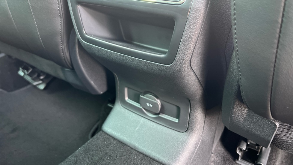 Used Skoda Karoq 2025 for sale - 76191110: Photo 51