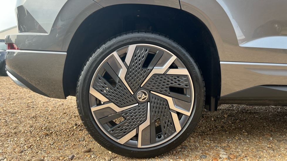 Used Skoda Karoq 2024 for sale - 76442126: Photo 5