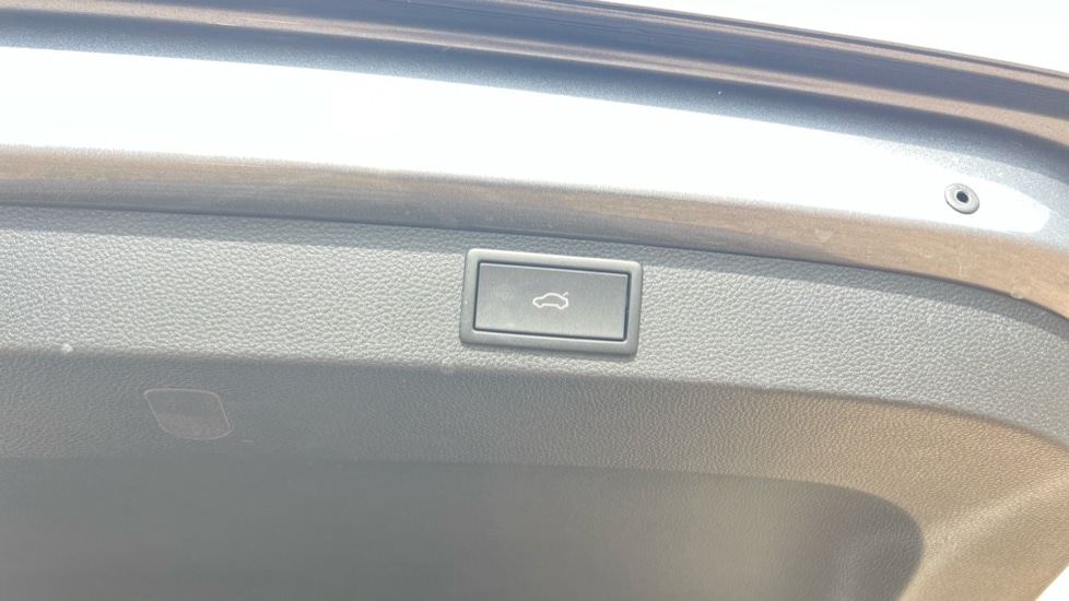 Used Skoda Karoq 2024 for sale - 76442126: Photo 55