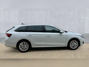 Used Skoda Octavia 2025 for sale - 76074388: Photo