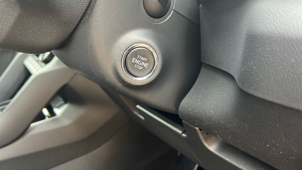 Used Skoda Karoq 2024 for sale - 76261670: Photo 35