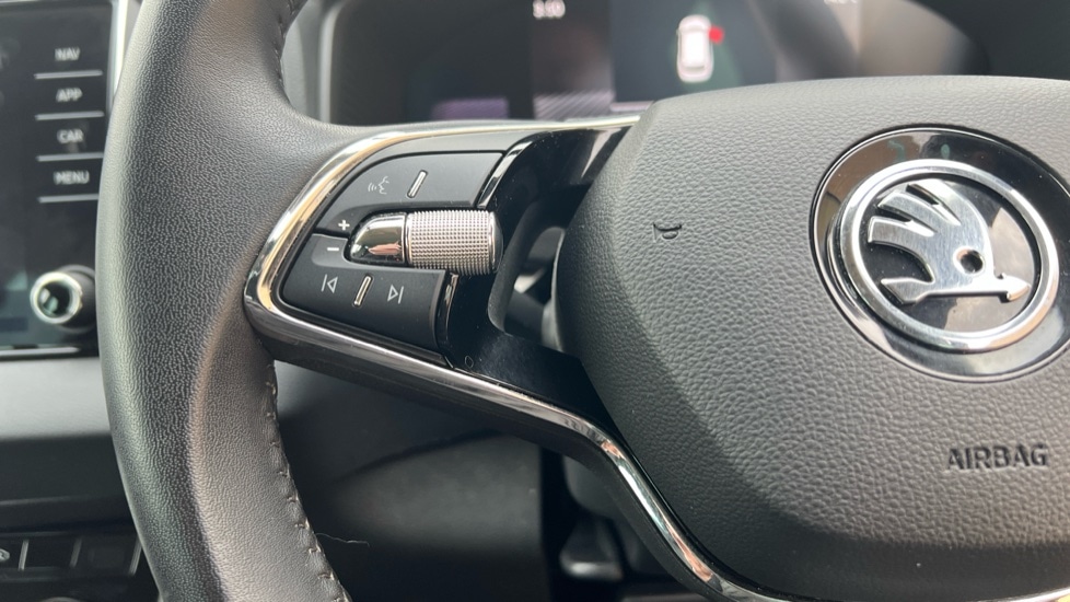 Used Skoda Karoq 2024 for sale - 76261670: Photo 36