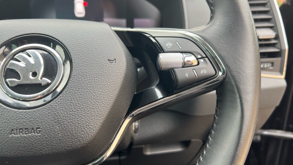 Used Skoda Karoq 2024 for sale - 76261670: Photo 37