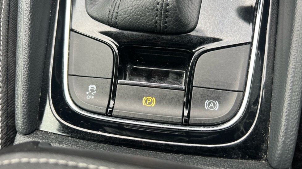 Used Skoda Karoq 2024 for sale - 76261670: Photo 54