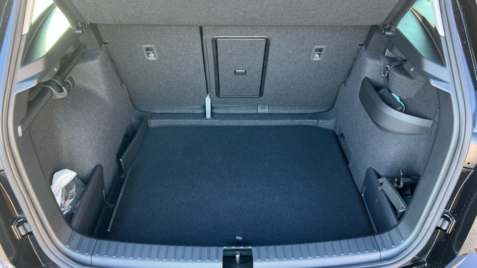 Used Skoda Karoq 2025 for sale - 76871558: Photo 16