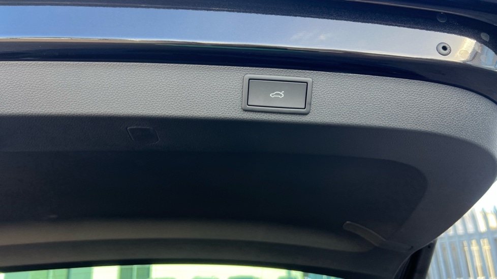 Used Skoda Karoq 2025 for sale - 76871558: Photo 45