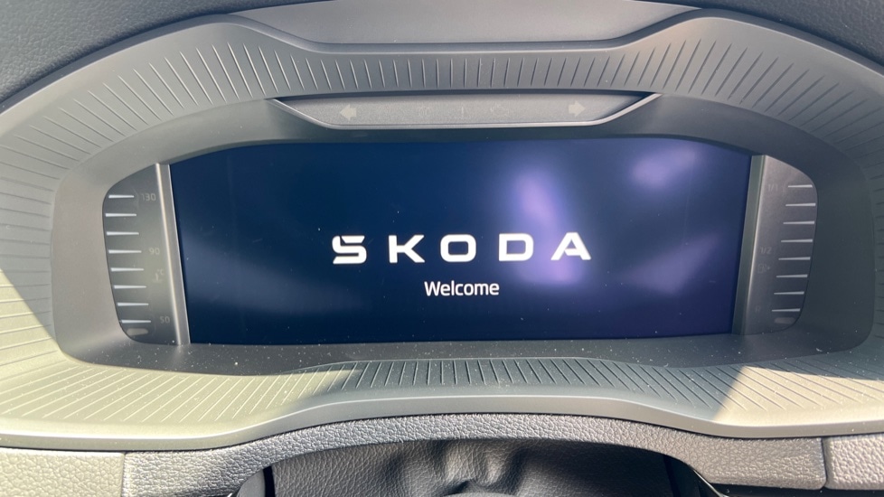 Used Skoda Karoq 2025 for sale - 76514907: Photo 14