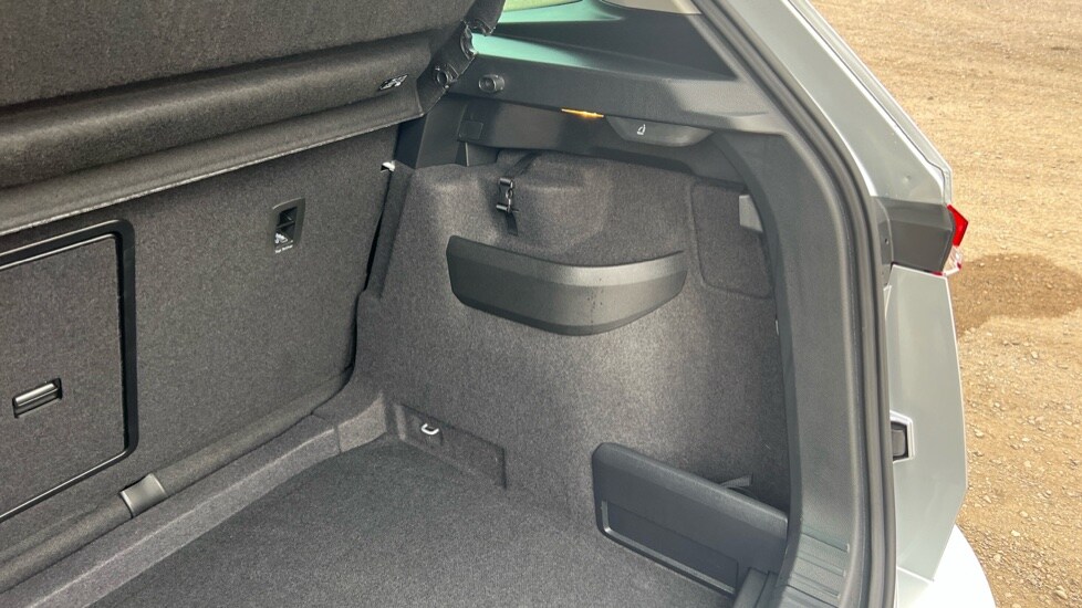 Used Skoda Karoq 2024 for sale - 76037610: Photo 31