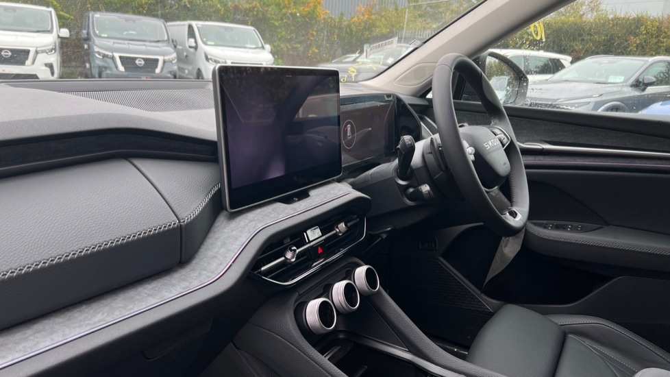 Used Skoda Kodiaq 2025 for sale - 76514707: Photo 2