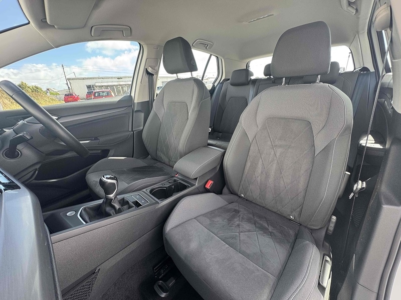 Used Volkswagen Golf 2020 for sale - 76477970: Photo 5