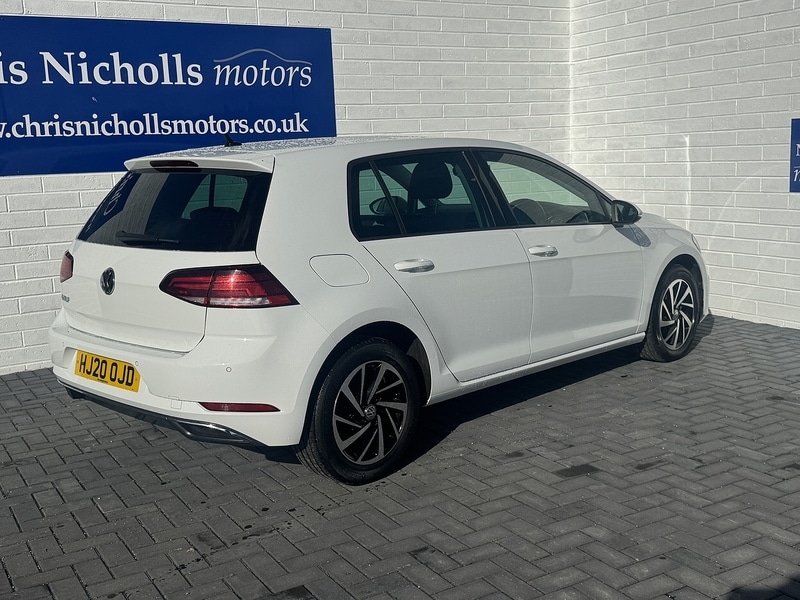 Used Volkswagen Golf 2020 for sale - 76477922: Photo 2