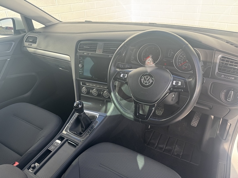 Used Volkswagen Golf 2020 for sale - 76477922: Photo 5