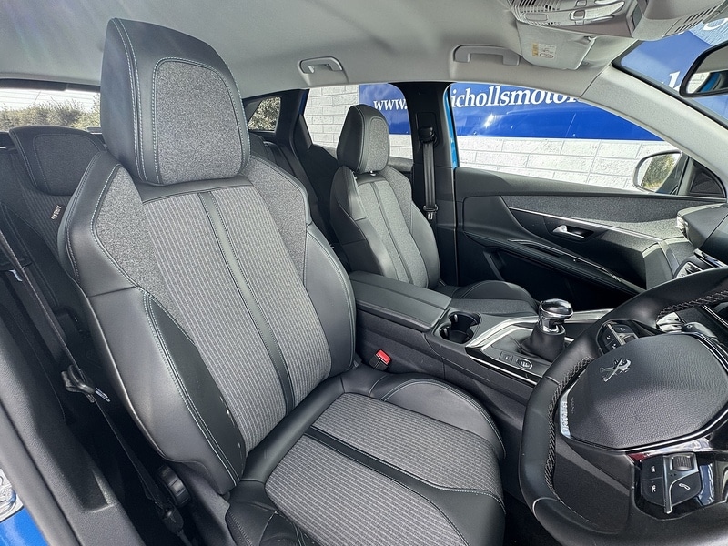 Used Peugeot 3008 2021 for sale - 76477940: Photo 6