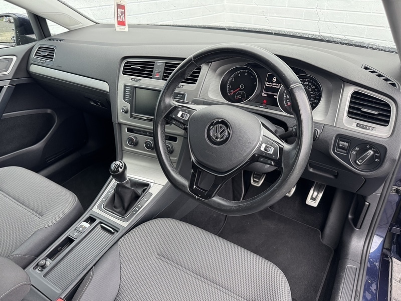 Used Volkswagen Golf 2015 for sale - 76559517: Photo 3