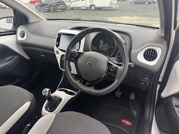 Used Citroen C1 2021 for sale - 76896582: Photo