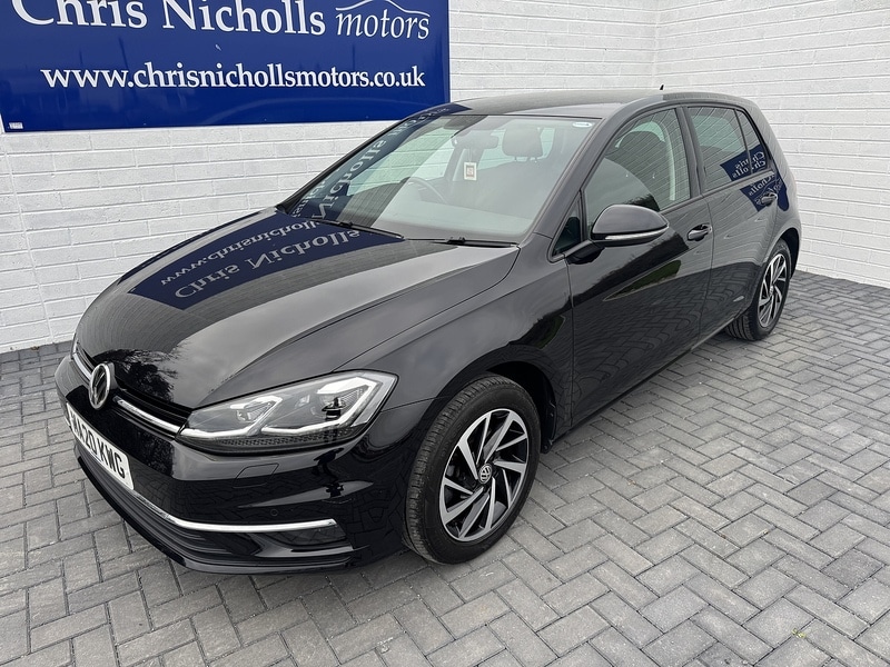 Used Volkswagen Golf 2020 for sale - 76477863: Photo 1