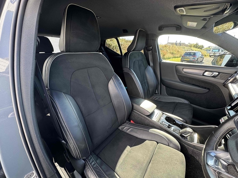 Used Volvo XC40 2021 for sale - 76477899: Photo 6