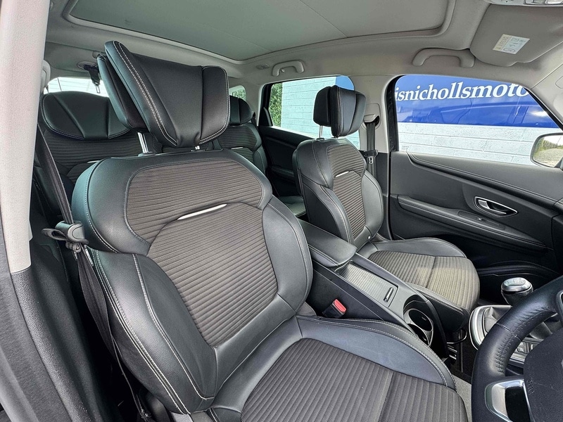 Used Renault Scenic 2019 for sale - 76477882: Photo 5