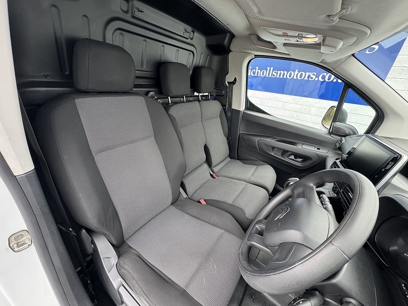 Used Citroen Berlingo 2021 for sale - 76477838: Photo 5