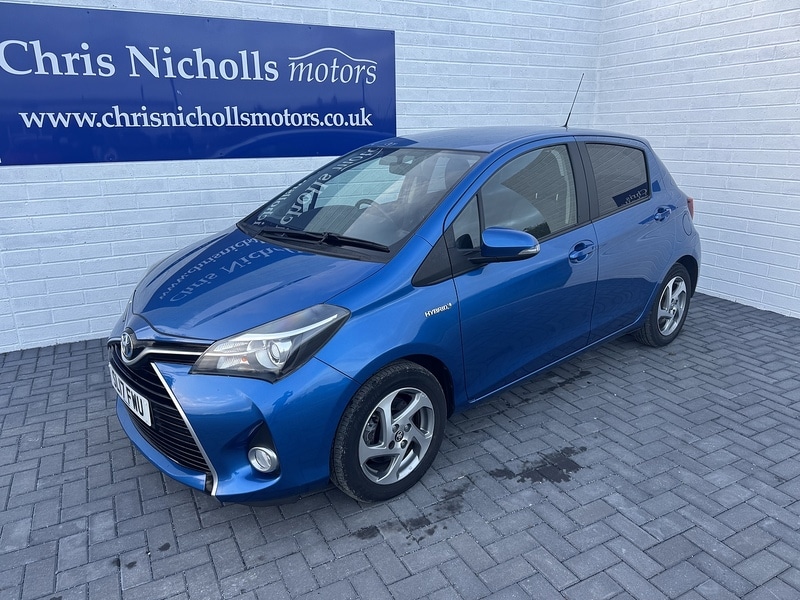 Used Toyota Yaris 2017 for sale - 76477923: Photo 1